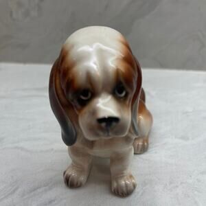 Basset Hound Dog Figurine Figure E-4367 by Inarco